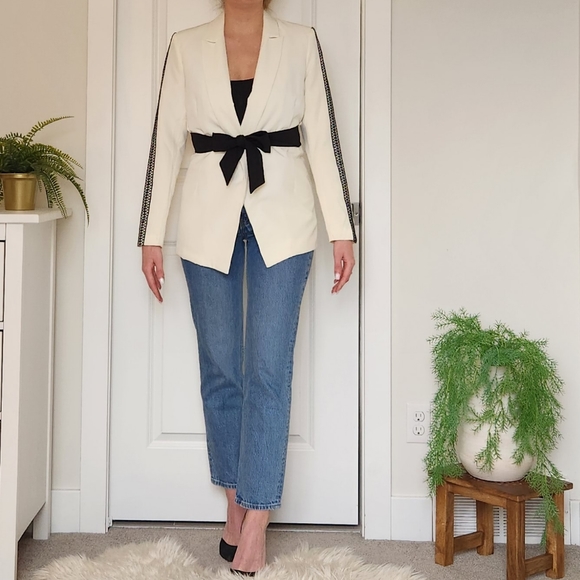 ASOS Paper Dolls black and white blazer - Picture 3 of 13
